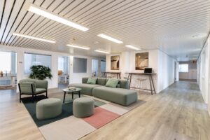 Valimotie 13a 5. krs 378 m2 5 Virtuaalistailattu oleskelutila