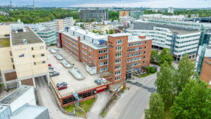 Valimotie 13a 24 m2 1 Valimotie 13a julkisivukuva ja kattoparkki